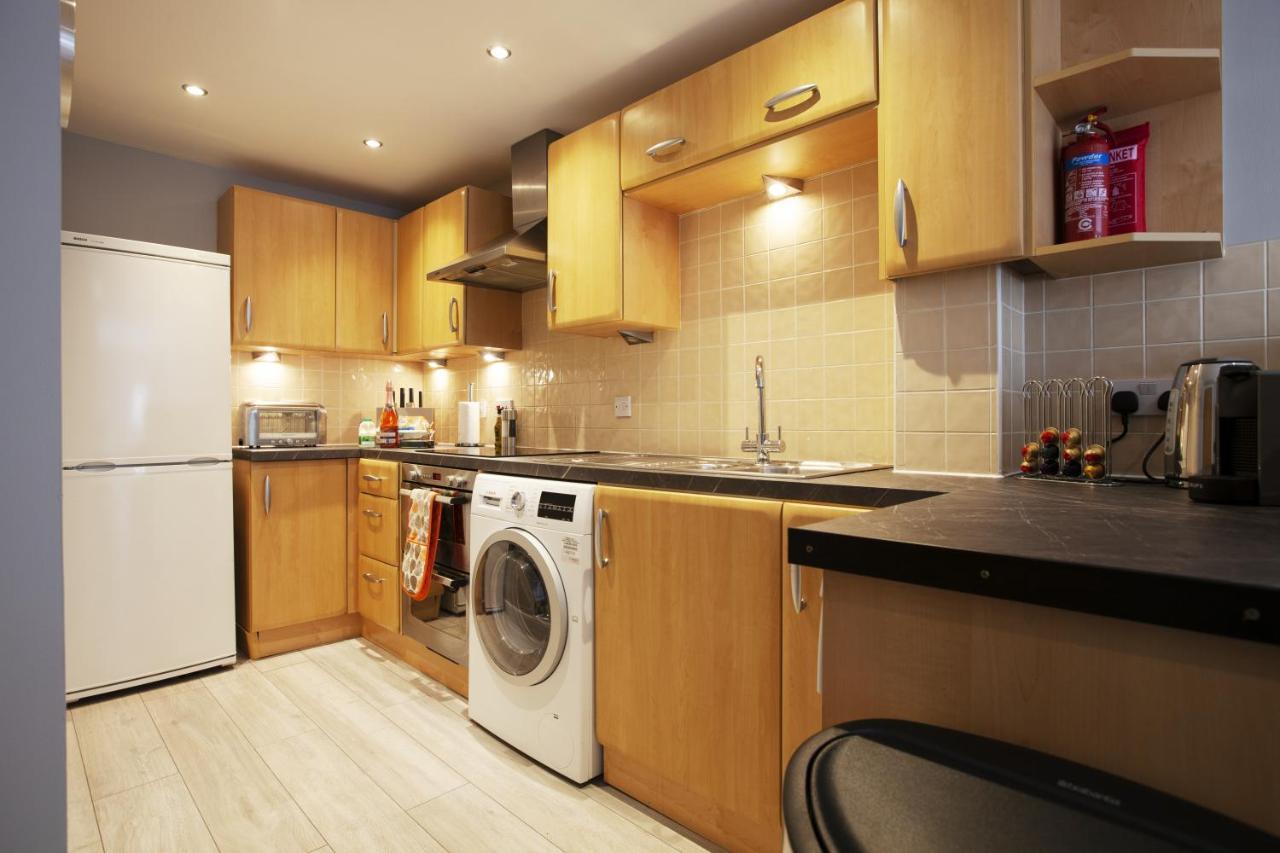 Urban Living'S - The Wesley Beautiful City Centre Apartment With Balcony Οξφόρδη Εξωτερικό φωτογραφία